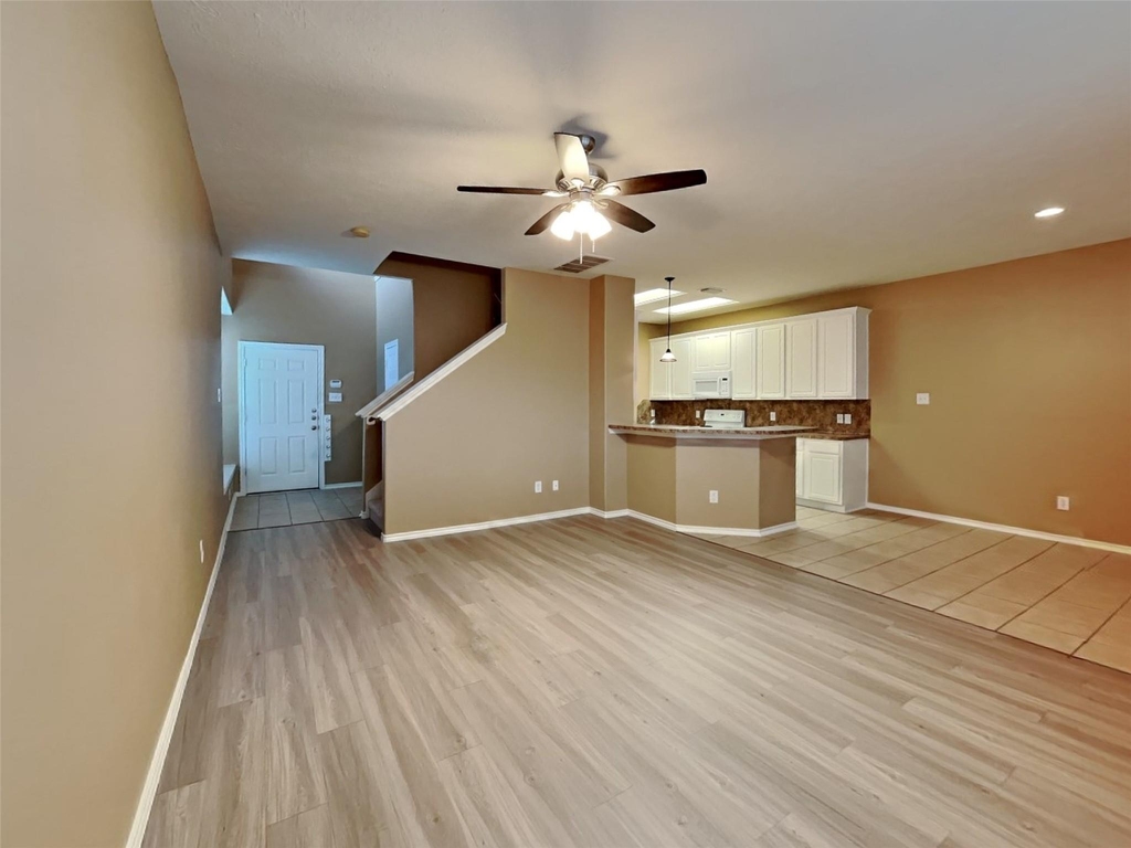 6220 Stoney Creek Drive - Photo 1