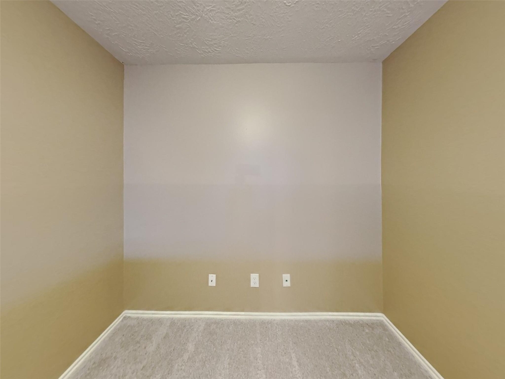6220 Stoney Creek Drive - Photo 2