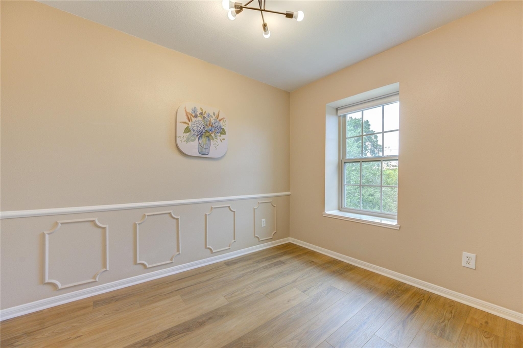 351 N Post Oak Lane - Photo 7