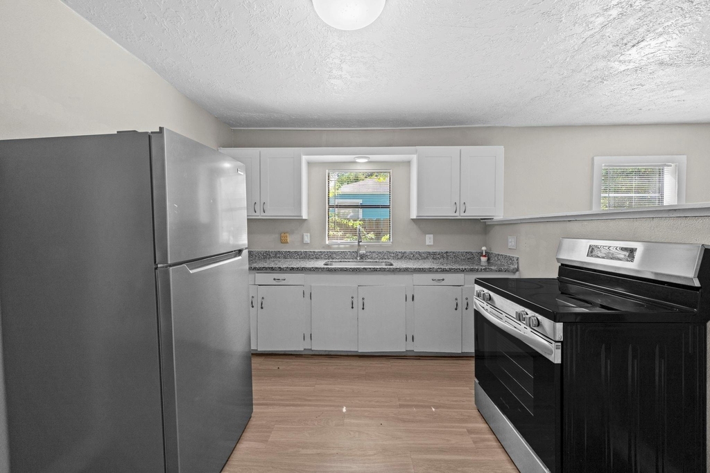 8 Jennische St - Photo 14