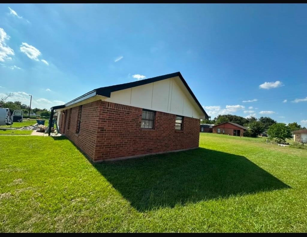 732 Meadow Lane - Photo 2