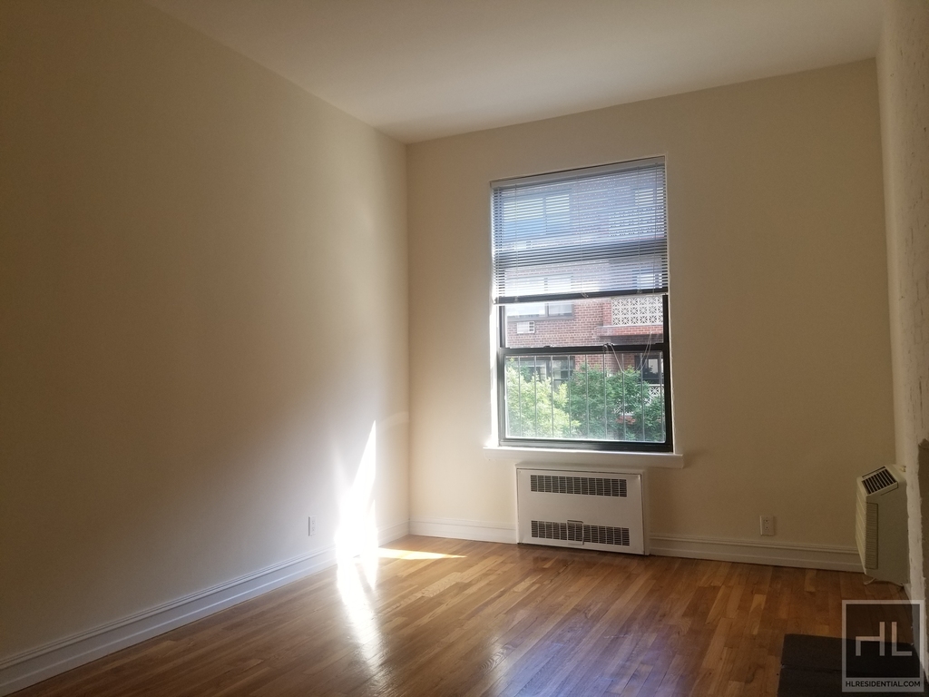 East 83rd Street - Photo 0