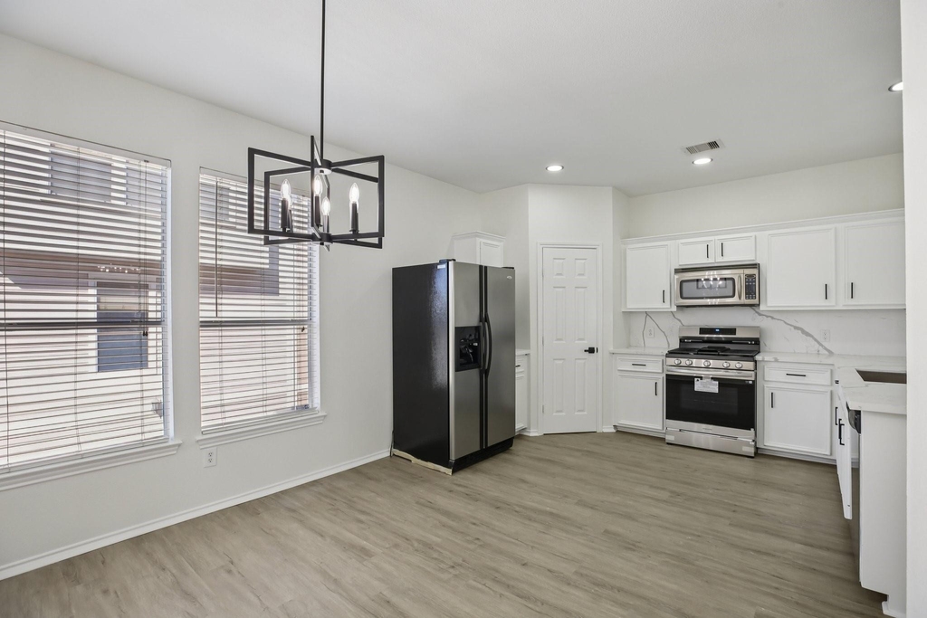 1705 Stuart Street - Photo 15