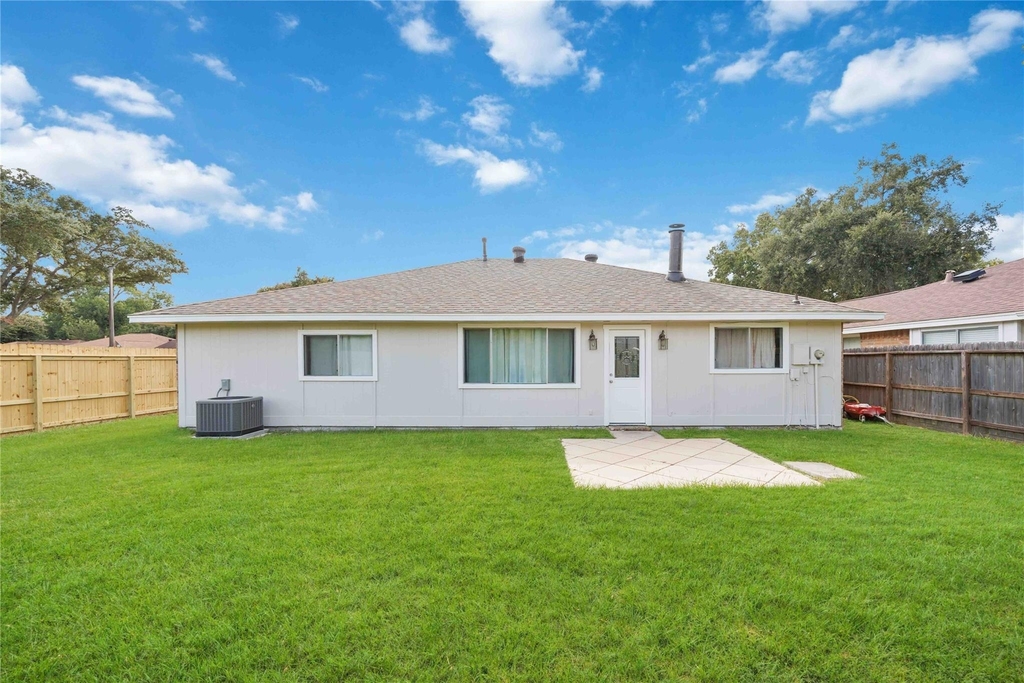 2702 Sicklepod Drive - Photo 23