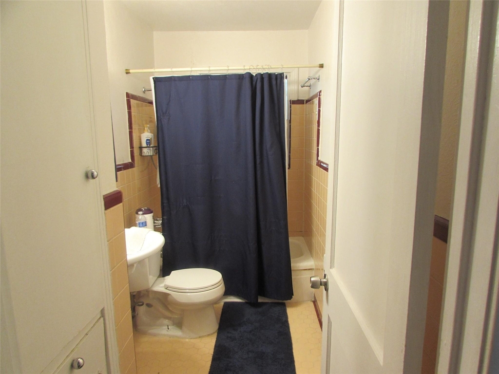 3711 Wentworth Street S - Photo 12