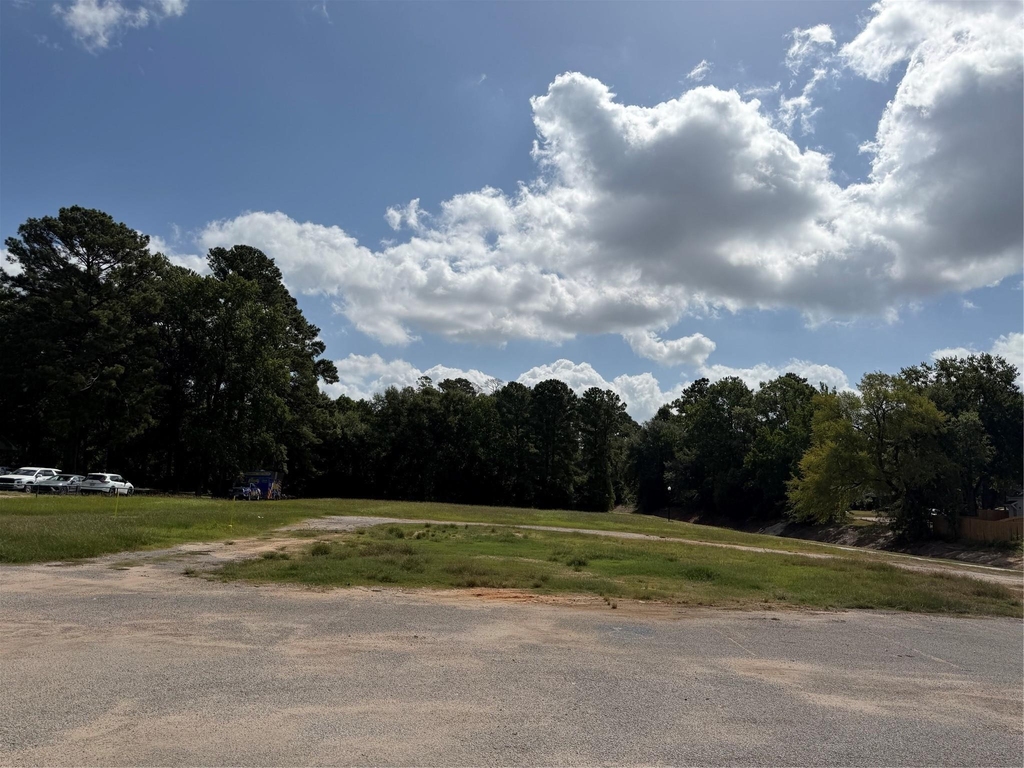 1202 N Frazier Street - Photo 0