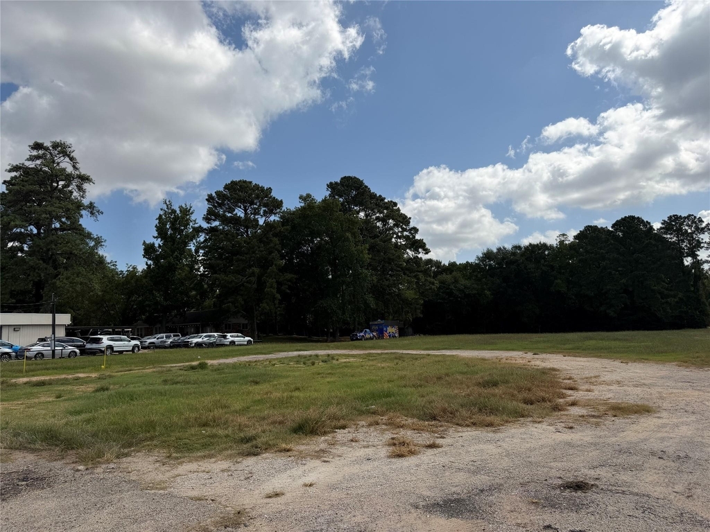 1202 N Frazier Street - Photo 2