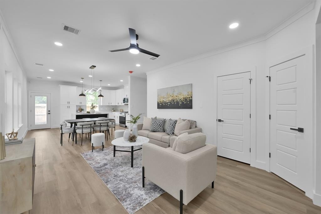 3334 Francis Street - Photo 3