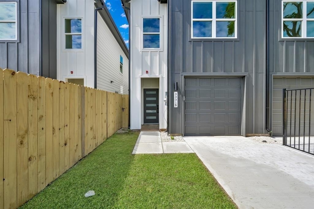 3334 Francis Street - Photo 1