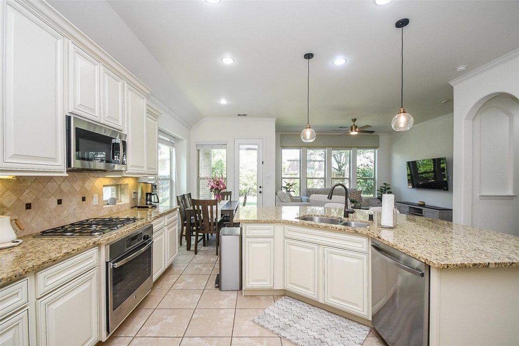 4827 Addison Forest Trail - Photo 17