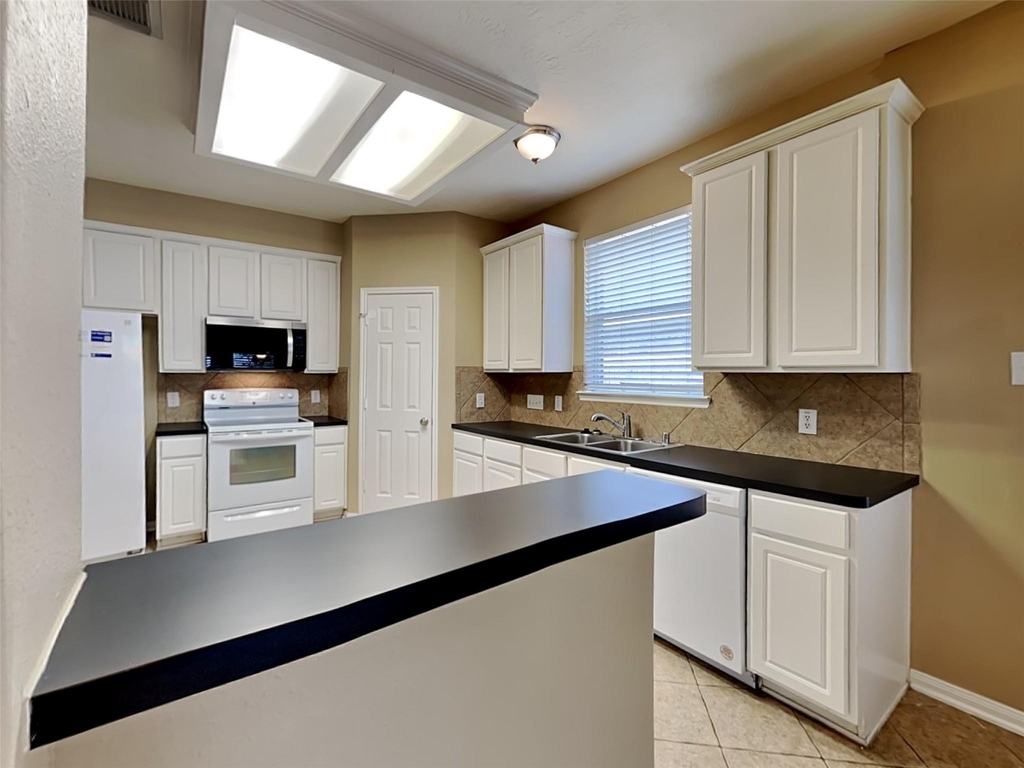 3523 Pine Valley Drive - Photo 1