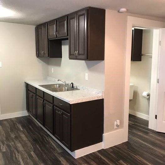 216 W Republic Street - Photo 3