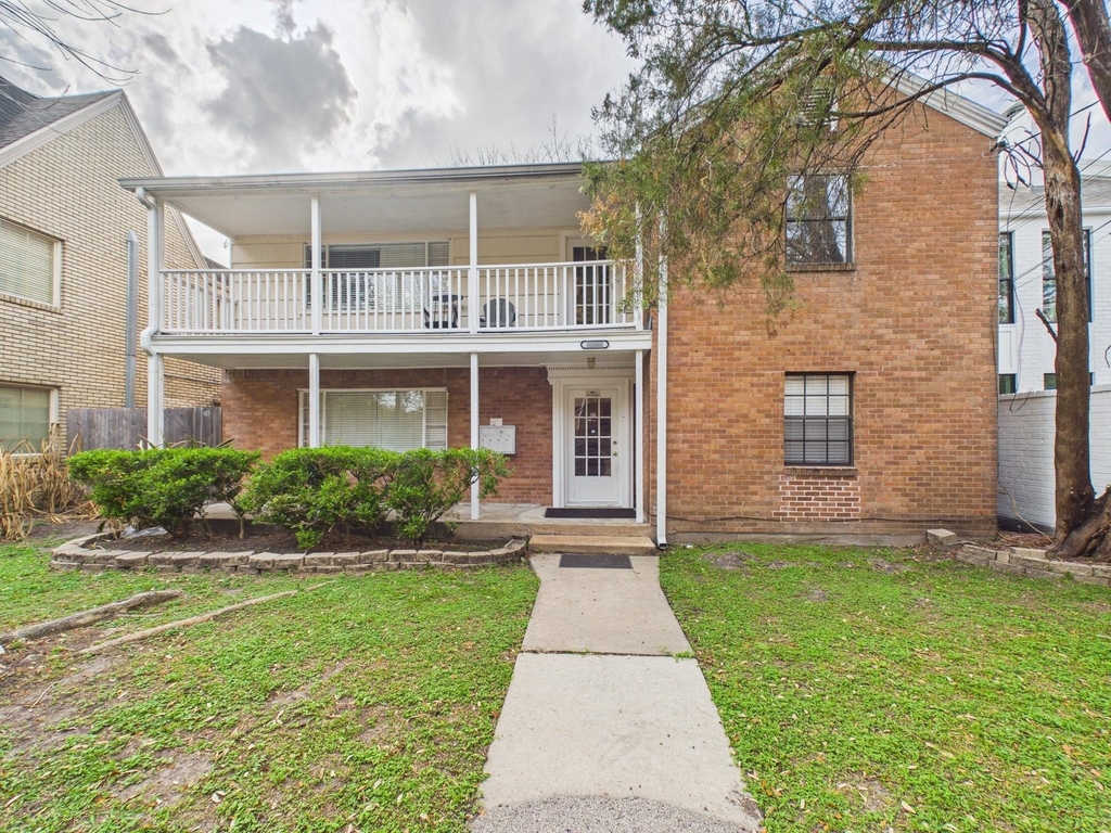 5110 Academy Street - Photo 1