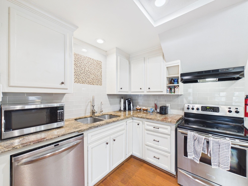 5110 Academy Street - Photo 3