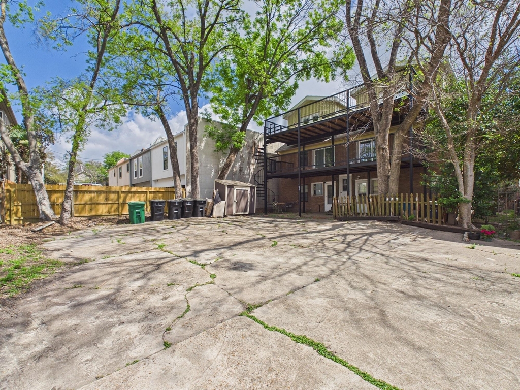 5110 Academy Street - Photo 21