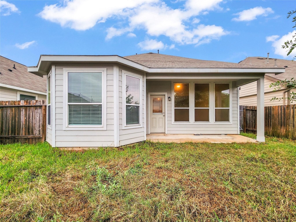 4329 Mcgregor Bluff Lane - Photo 14