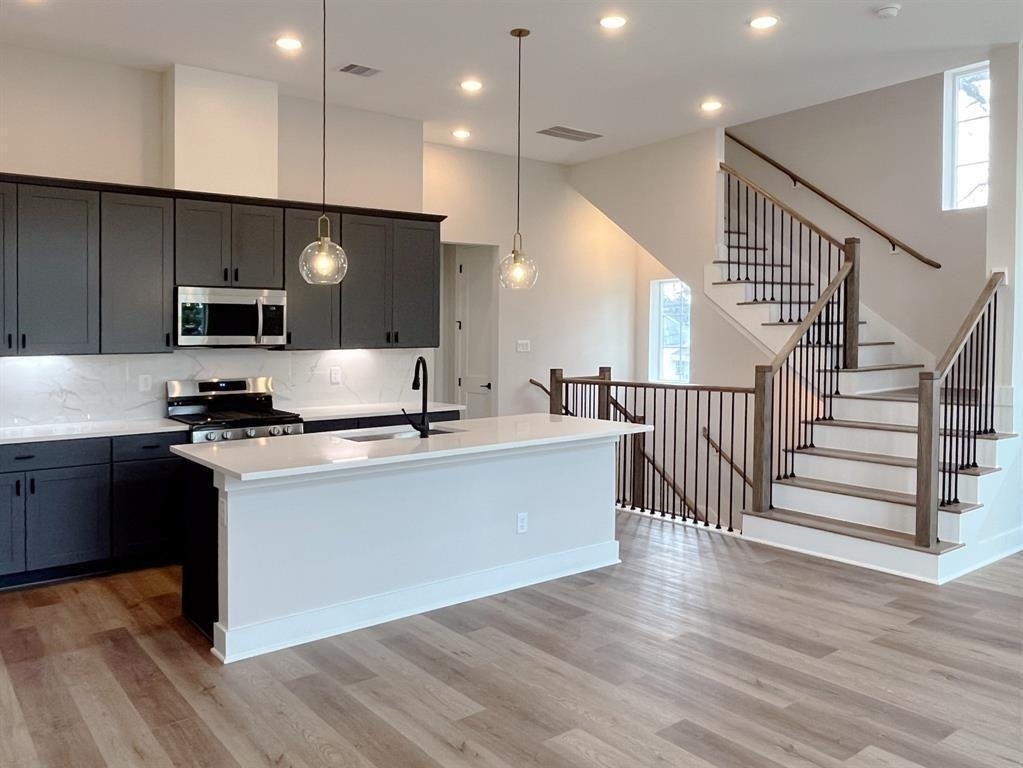 1806 Line Street - Photo 3