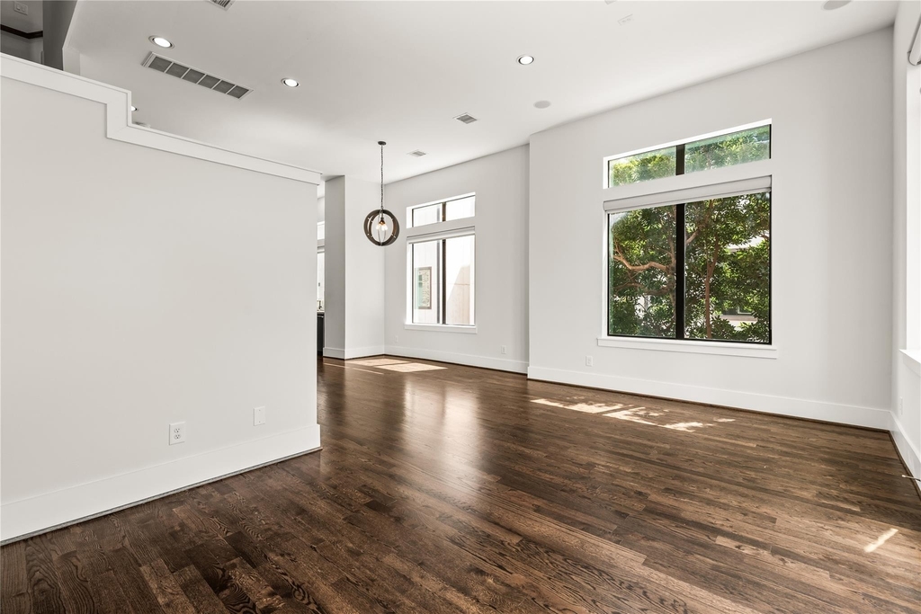 1903 Crockett Street - Photo 13