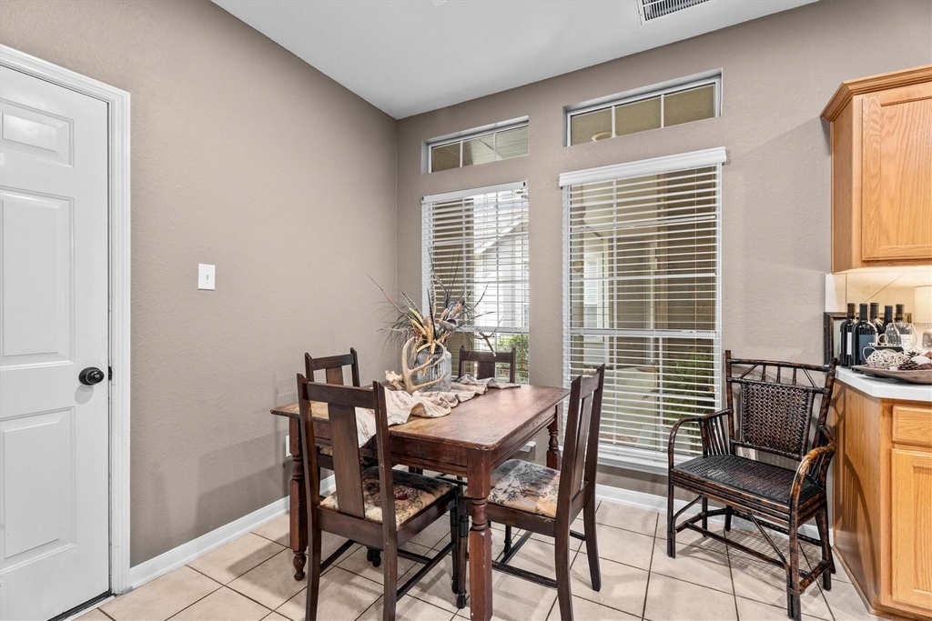 31 Endor Forest Place - Photo 18