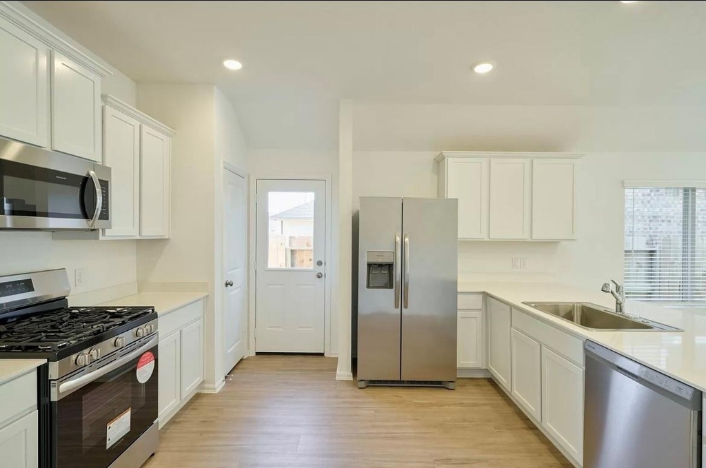 6313 Barrington Cliff Trail - Photo 1