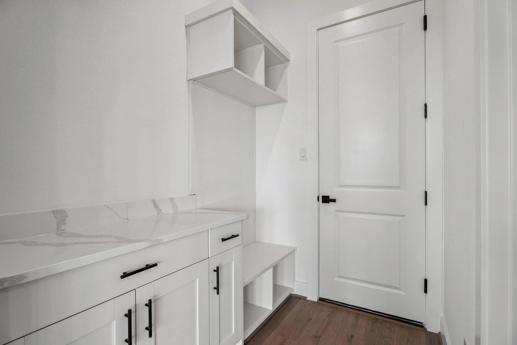 1820 Drover Lane - Photo 10