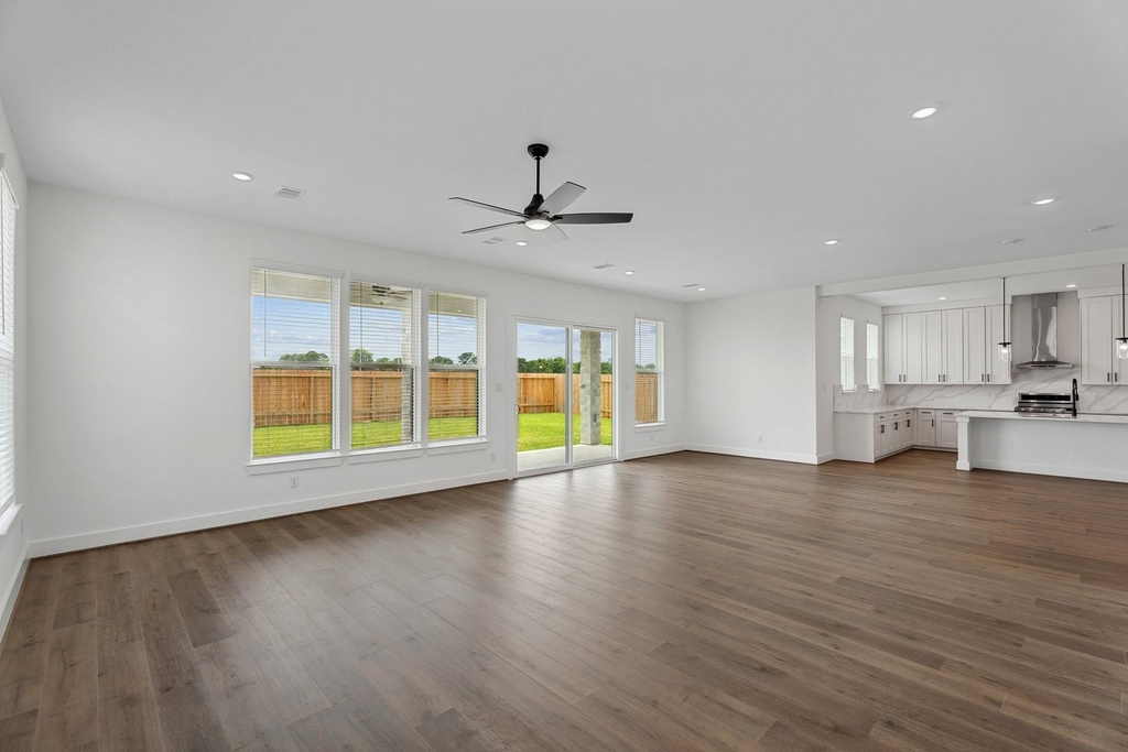 1820 Drover Lane - Photo 2