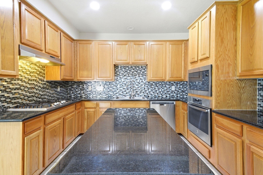 3126 Waters View Drive - Photo 21