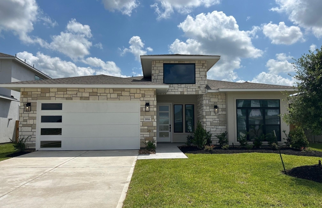 1816 Drover Lane - Photo 0