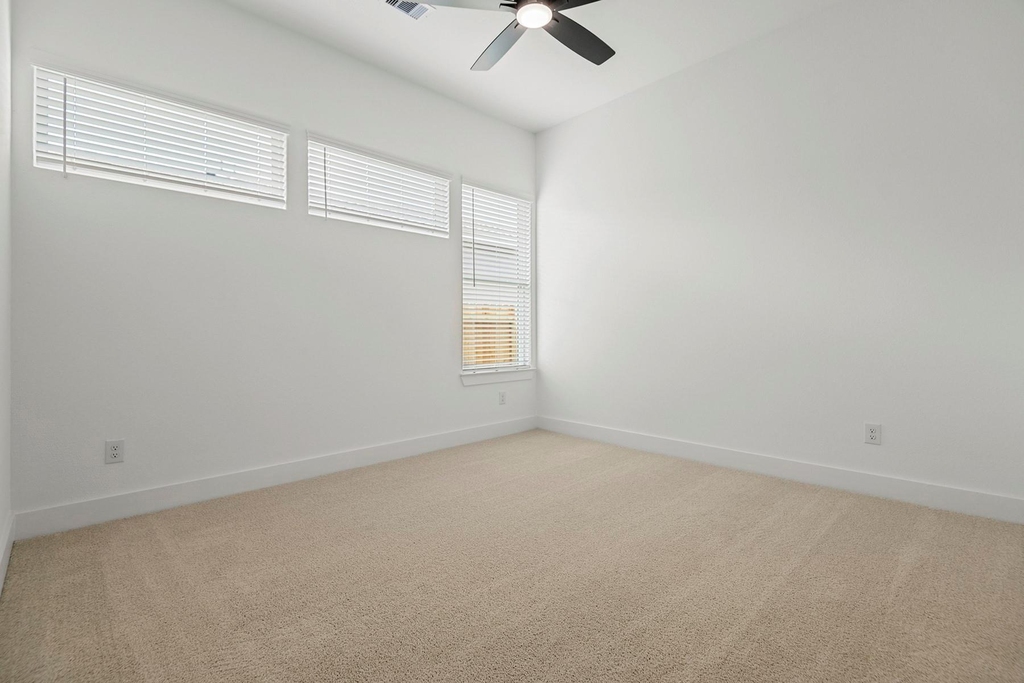 1816 Drover Lane - Photo 14