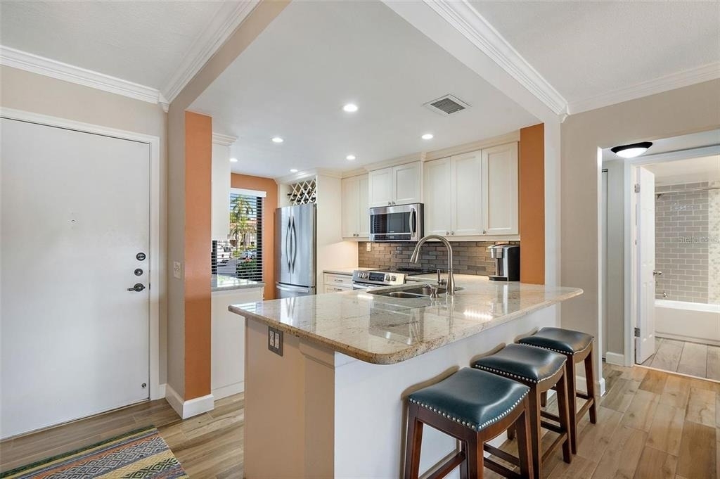 6277 Bahia Del Mar Boulevard - Photo 7