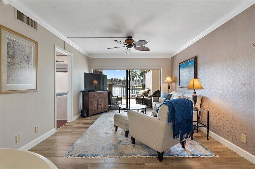 6277 Bahia Del Mar Boulevard - Photo 3