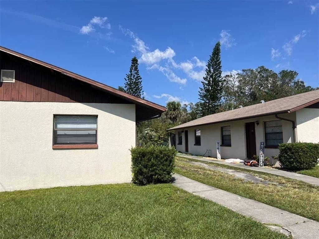 1016 9th Avenue - Photo 0