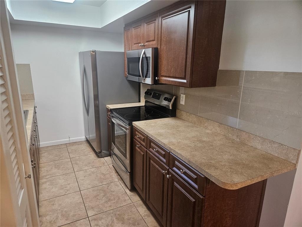 1845 Highland Avenue S - Photo 2