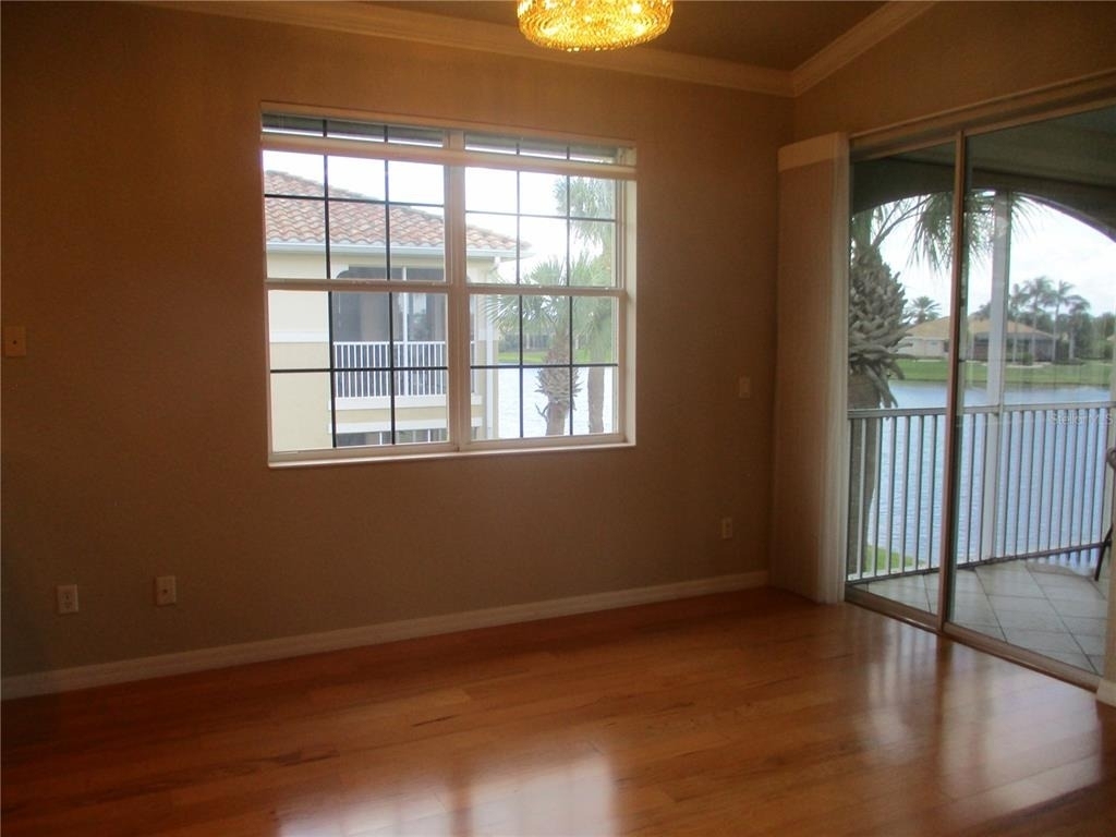 1368 Emerald Dunes Drive - Photo 3