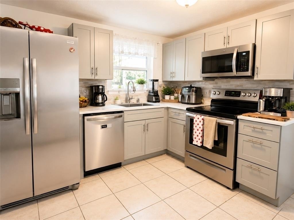 4431 Kohler Street - Photo 8