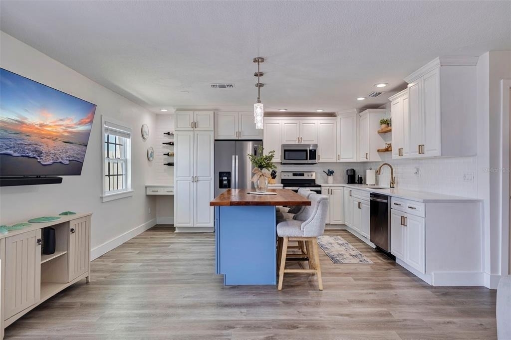 5266 Beach Drive Se - Photo 4