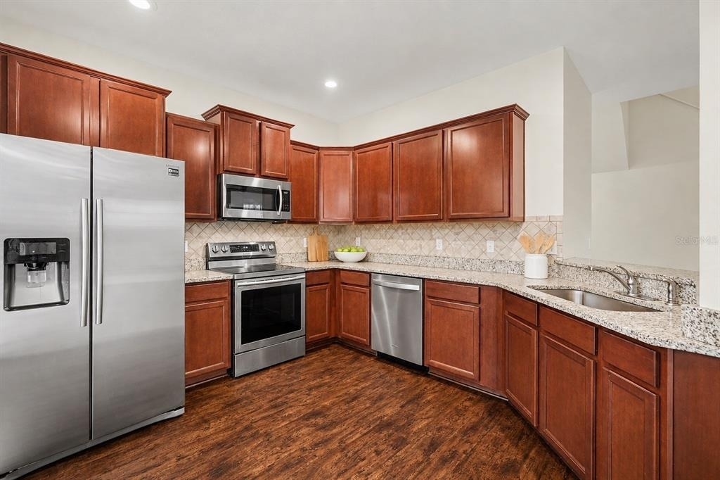 5520 Kinglethill Drive - Photo 1