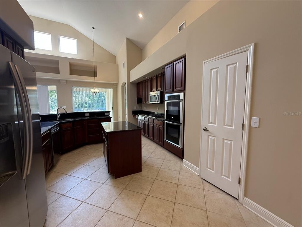 1754 Fircrest Ct - Photo 10