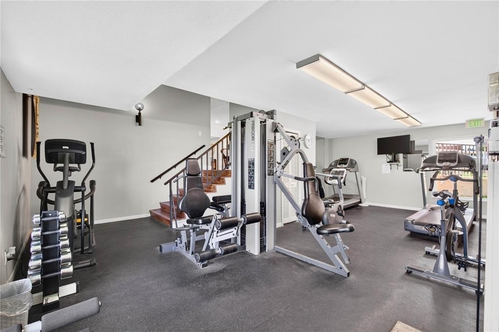 736 Island Way - Photo 13