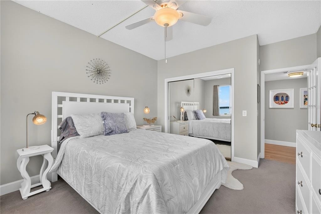 736 Island Way - Photo 35
