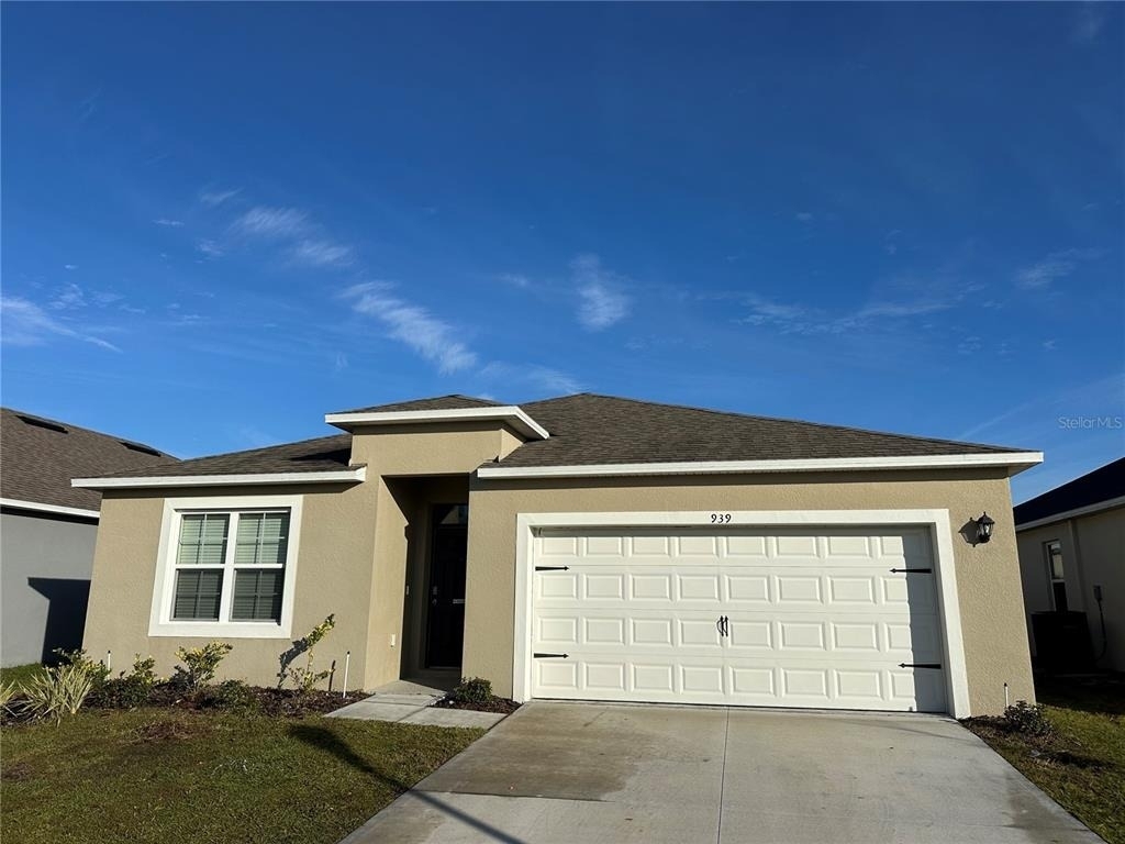 939 Sun Burst Road - Photo 0