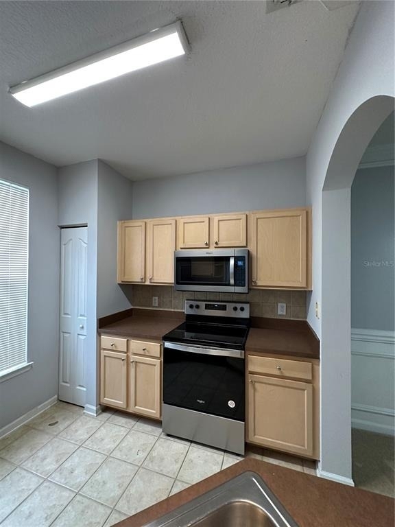 6005 Newport Lane - Photo 7