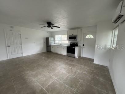 2290 S Palmetto Avenue - Photo 2