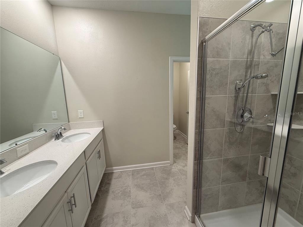 17016 Quicksilver Avenue - Photo 18