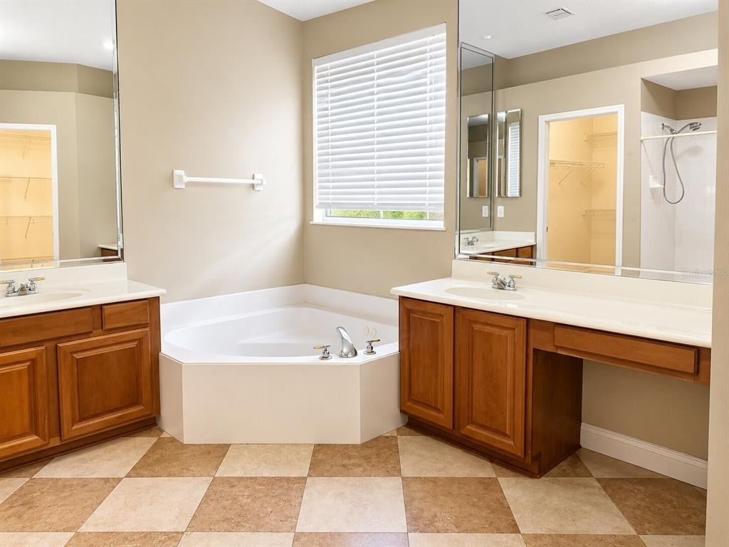 8650 Tara Oaks Court - Photo 8