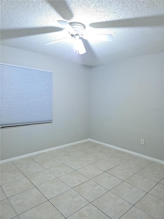 2738 Hunt Club Lane - Photo 17
