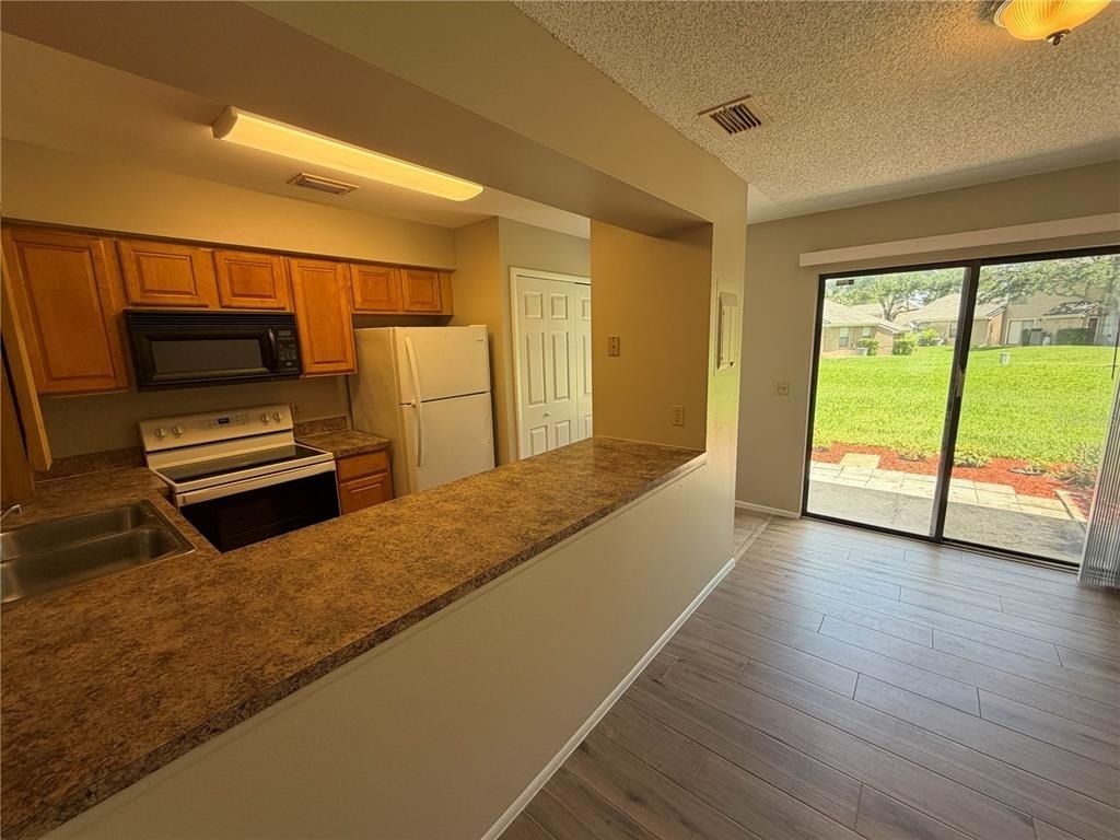 609 Casa Park A Court - Photo 7