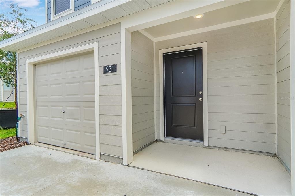 931 Phoenix Street - Photo 1