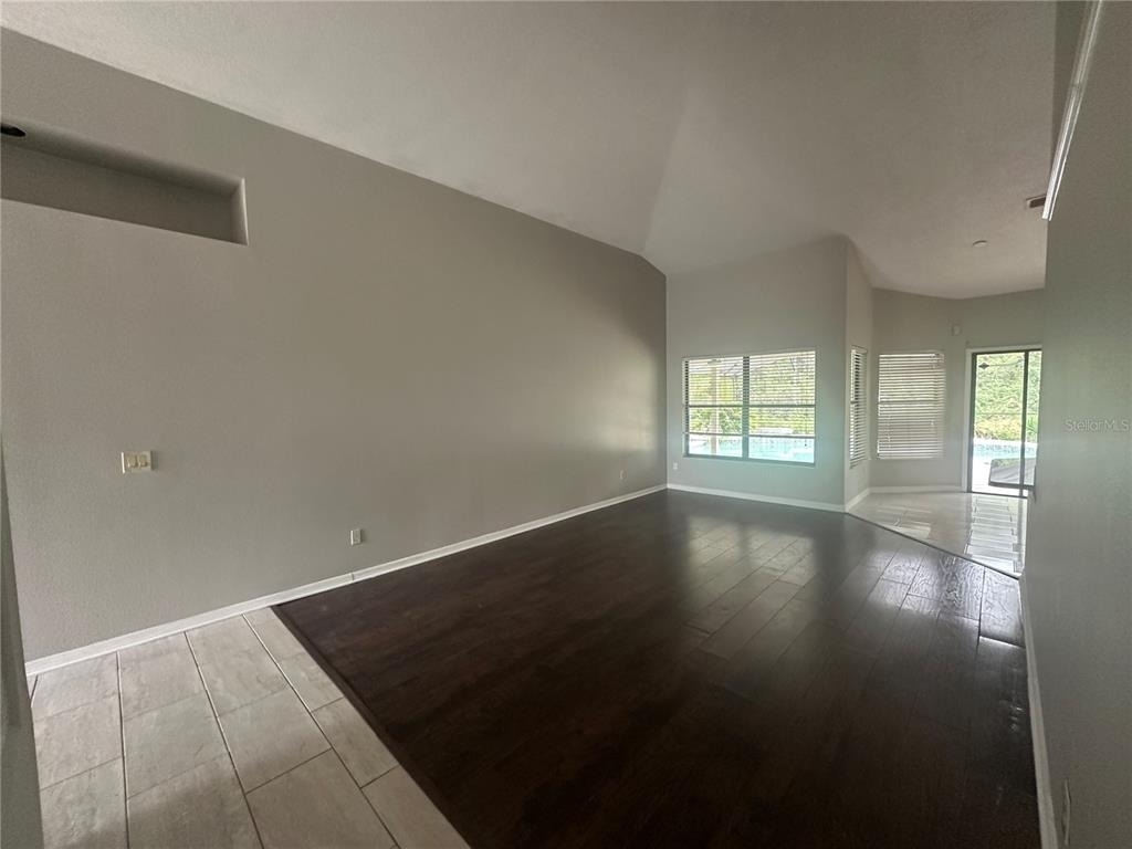 929 Rosinia Court - Photo 22