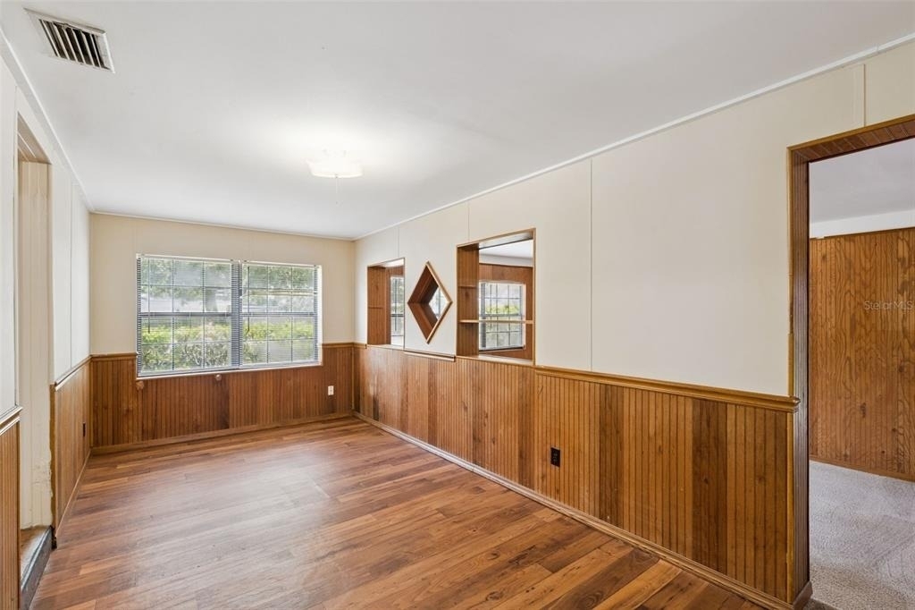2028 Albert Lee Parkway - Photo 6